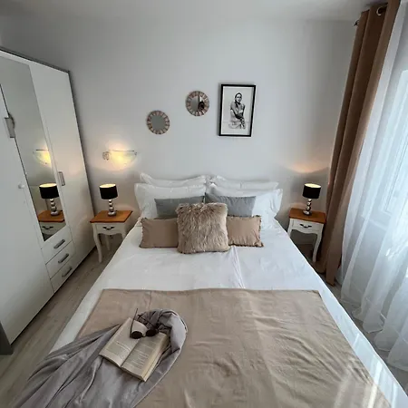 Apartamento Tino Hvar Town