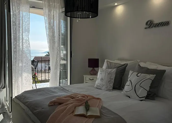 Apartment Tino *