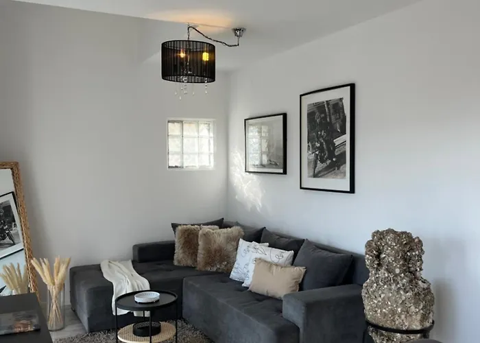 Tino Apartment