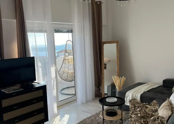 Tino Apartment