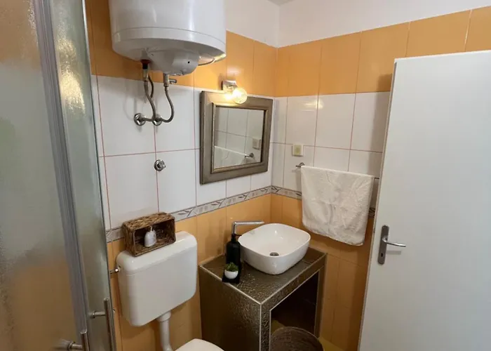 Apartment Tino *