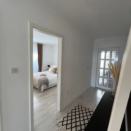 Apartamento Tino *